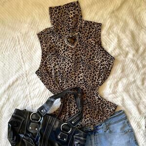 Vintage leopard print sleeveless top
